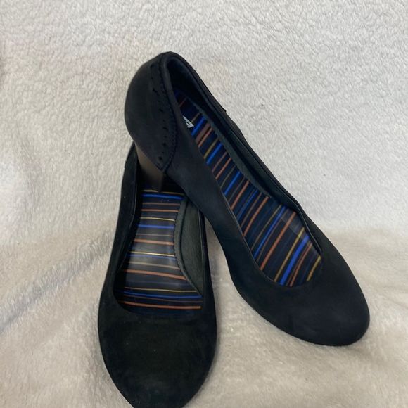 Camper Classic Pumps Heels Suede
Leather Black size euro 37 size 6.5 us - Picture 1 of 7